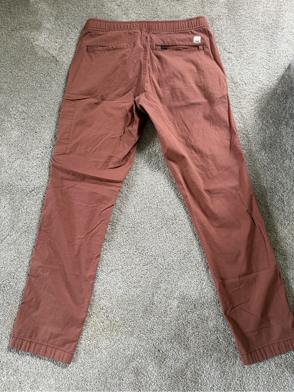 Vuori Rust Cropped Drawstring Ankle Pants - Picture 4 of 5